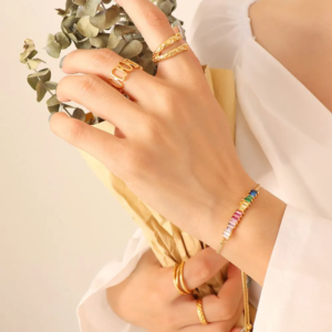 Elegant Zircon Titanium Steel Bracelet